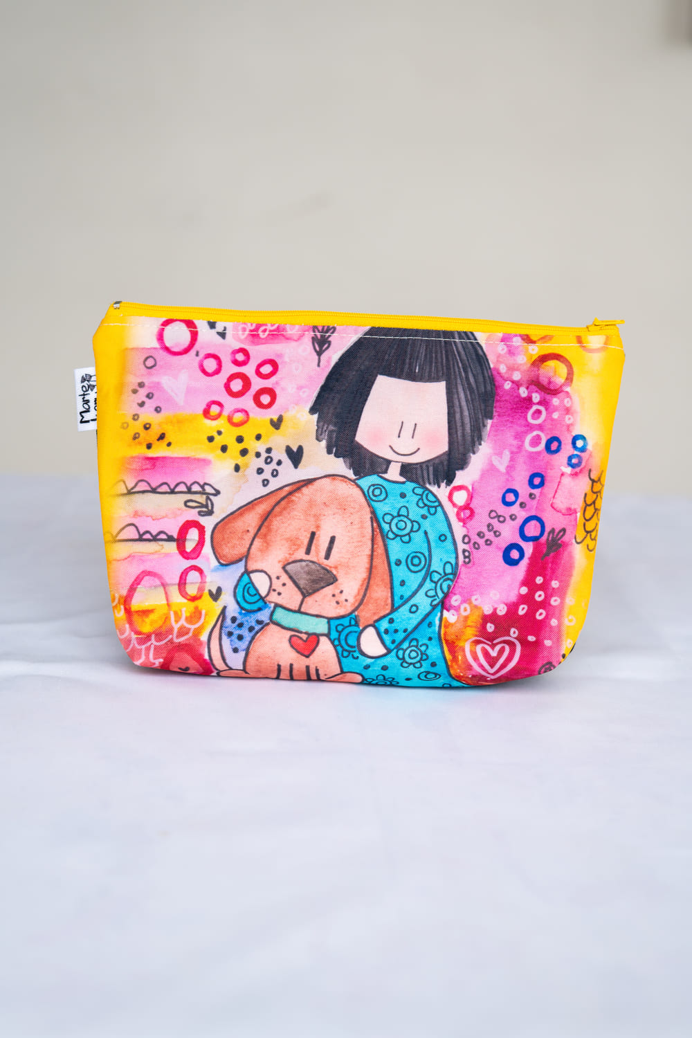 COSMETIQUERO NIÑA Y PERRO Cosmetiquero niña y perro - Imagen 1