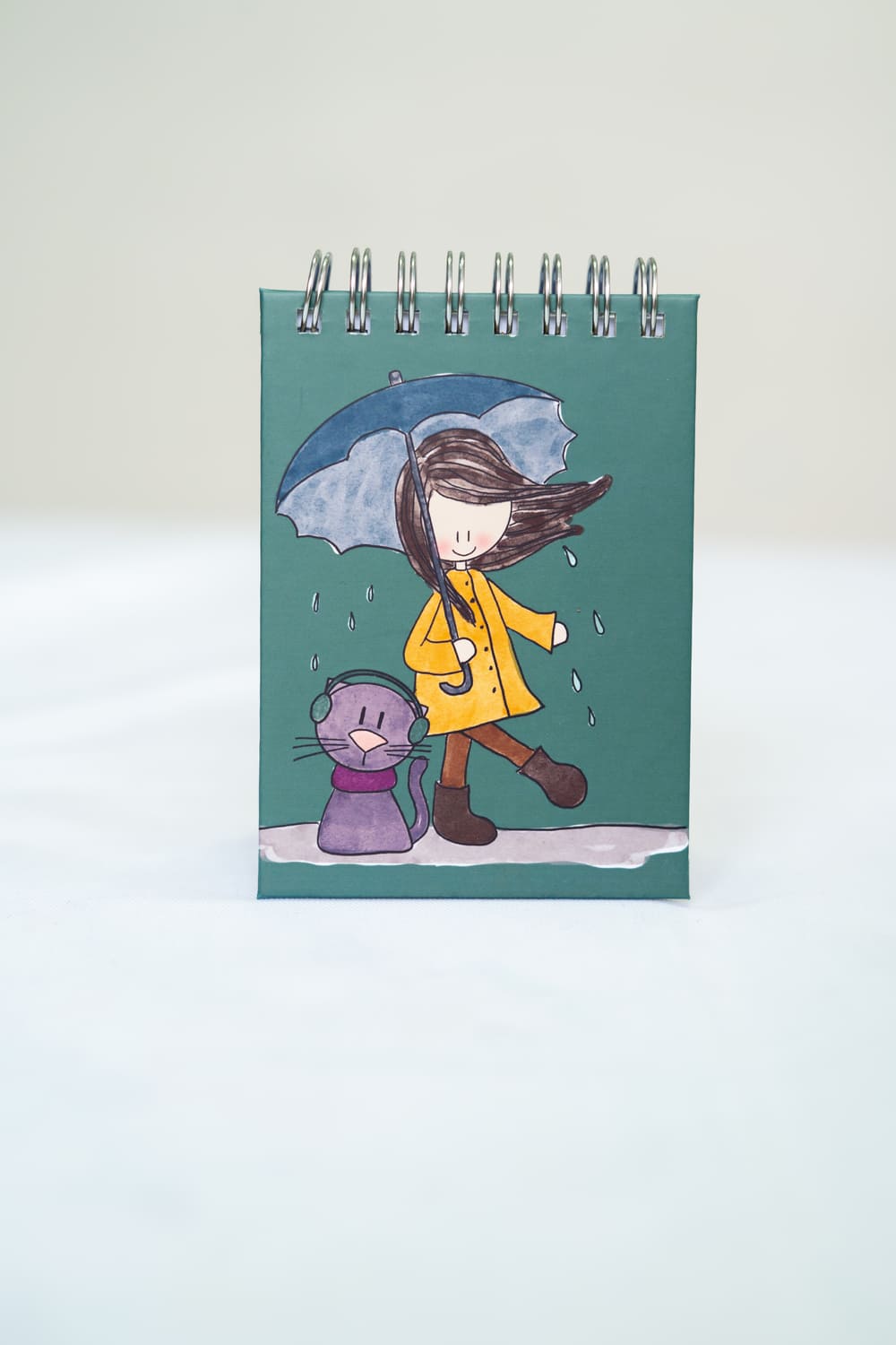 LIBRETA NIÑA PARAGUAS Libreta niña paraguas - Imagen 1