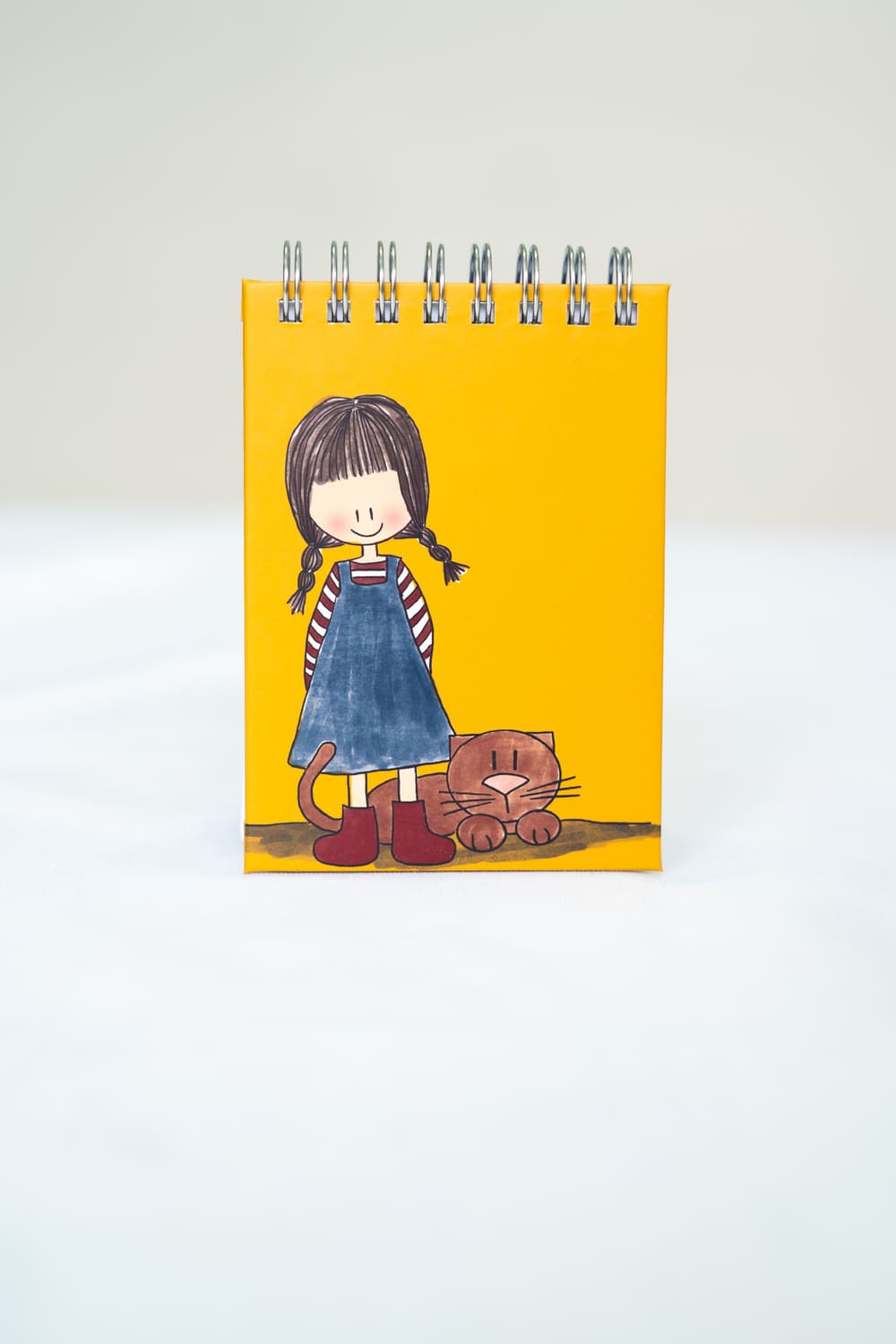LIBRETA NIÑA TRENZAS Libreta niña trenzas - Imagen 1